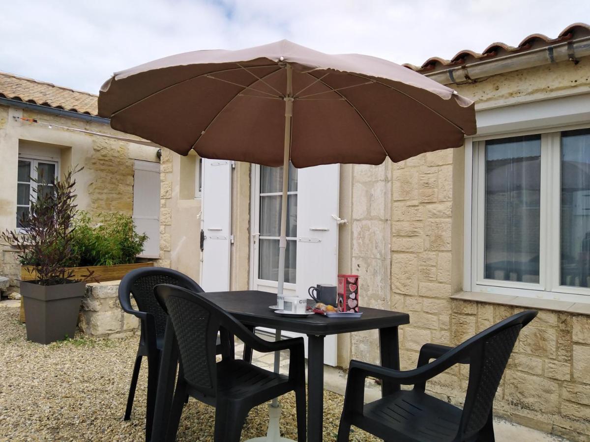 Holiday home La Flottille, *